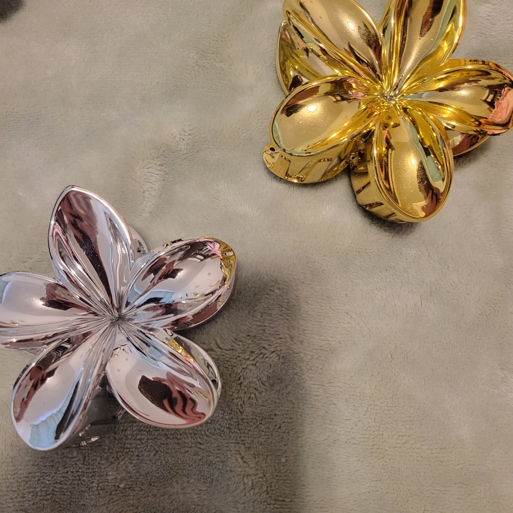 Elegant Silver and Gold Floral Jewelry Set